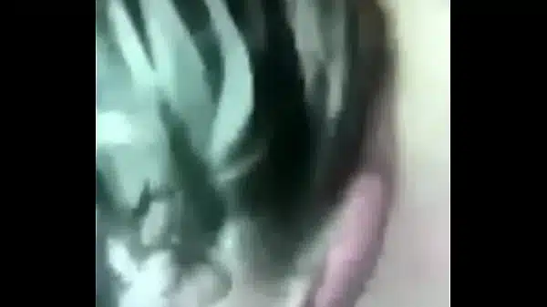 Amateur bbw slurps on dick